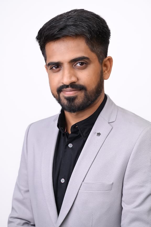 Jay Ishvarbhai Prajapati